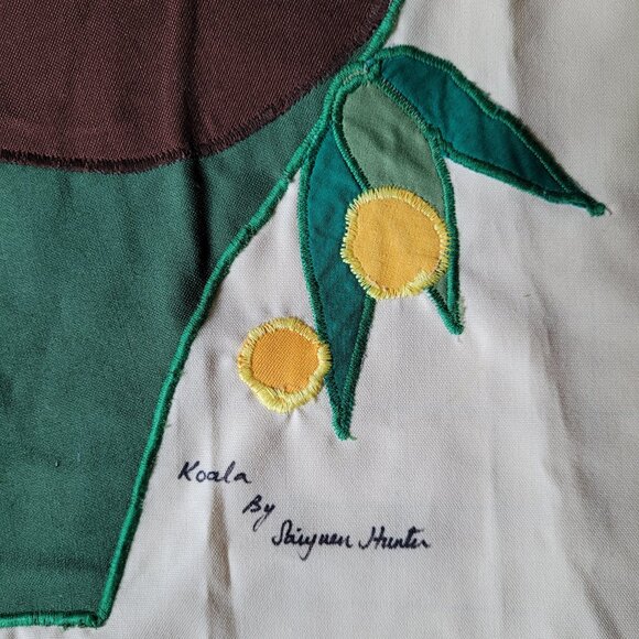 Vintage Handmade Appliqued Koala Bear Apron signed by the Designer - Picture 3 of 6